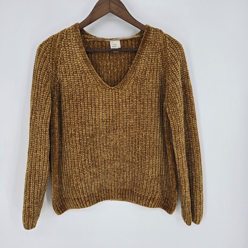 A New Day Mustard Yellow Chenille Knit Sweater Small